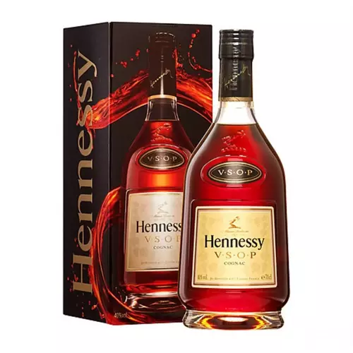 Cognac Hennesy Vsop Kartonik 0.7l