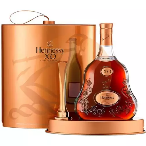 Hennessy Xo Holidays 2022 40% 0.7l Złota Tuba